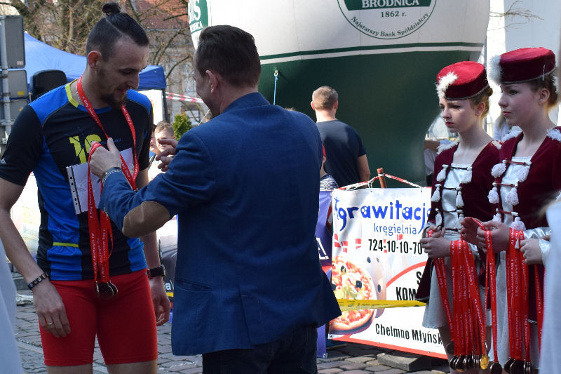 II Bieg Zakochanych dla Par w ramach 46 Ogólnopolskich Biegów Ulicznych 