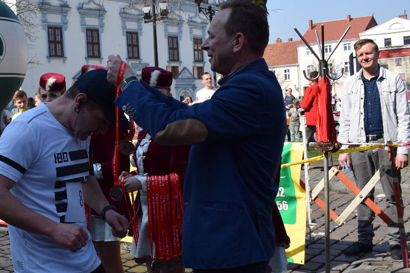 II Bieg Zakochanych dla Par w ramach 46 Ogólnopolskich Biegów Ulicznych 