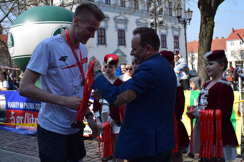 II Bieg Zakochanych dla Par w ramach 46 Ogólnopolskich Biegów Ulicznych 