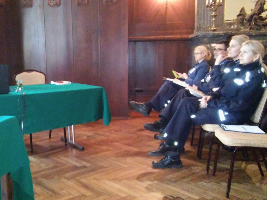 Współpraca Instytucji w zakresie przeciwdziałania przemocy w rodzinie i zapobiegania uzależnieniom