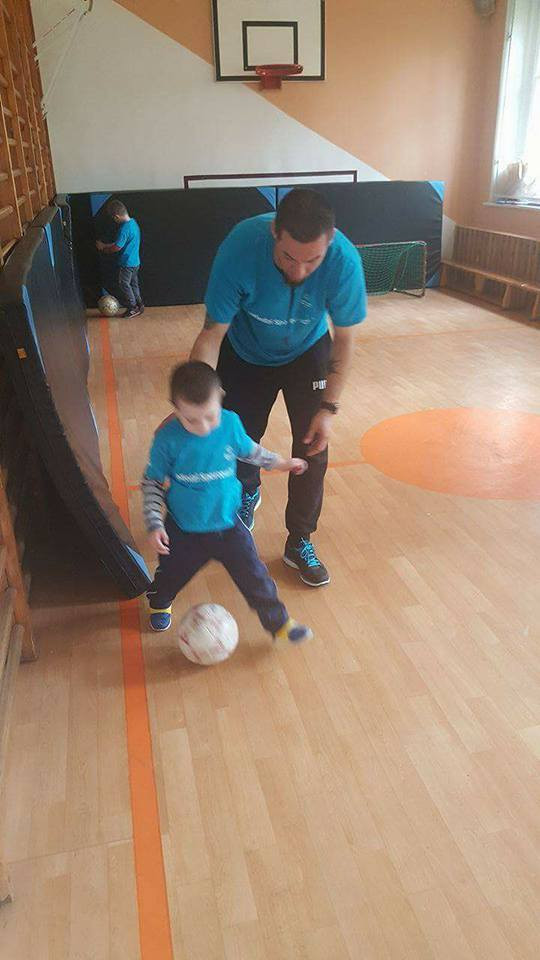 Trening Młodych Sportowców z Klubu Olimpiad Specjalnych 