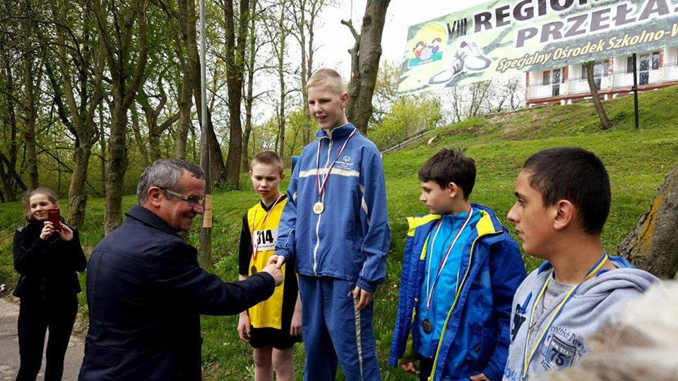 Sukces uczniów SOSW na VIII Regionalnych Biegach Przełajowych