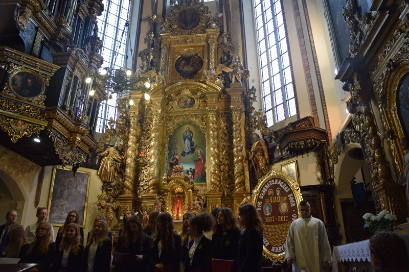 Zakończenie roku szkolnego maturzystów z Katolickiego Liceum Księży Pallotynów