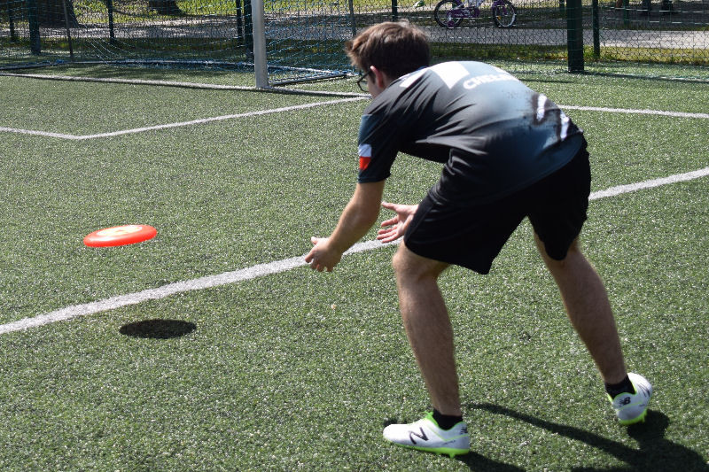 Frisbee Day ? gry i zabawy z dyskiem frisbee zorganizowane przez KS Nine Hills Chełmno