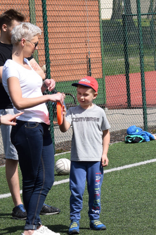 Frisbee Day ? gry i zabawy z dyskiem frisbee zorganizowane przez KS Nine Hills Chełmno