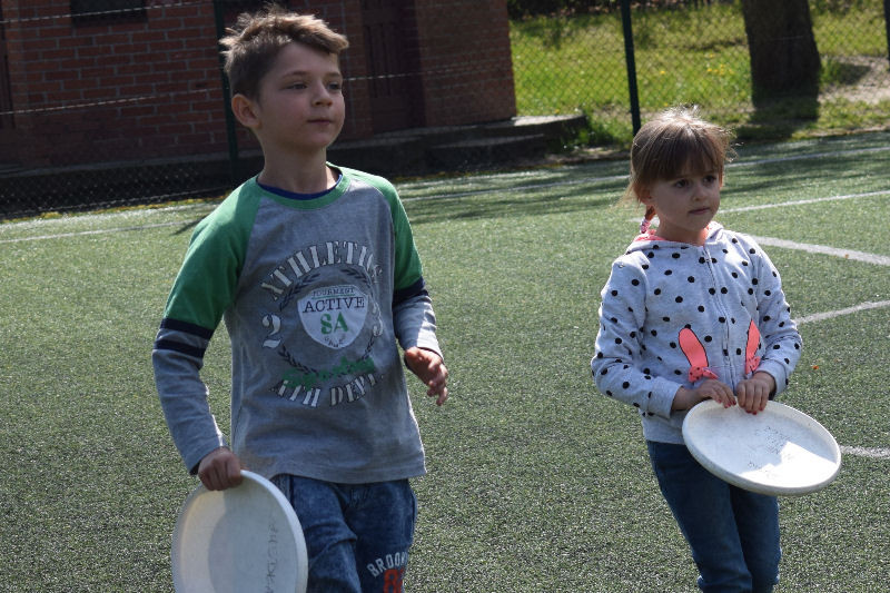 Frisbee Day ? gry i zabawy z dyskiem frisbee zorganizowane przez KS Nine Hills Chełmno