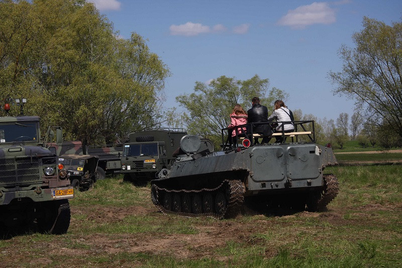Majówka z cyklem imprez o charakterze militarnym w 