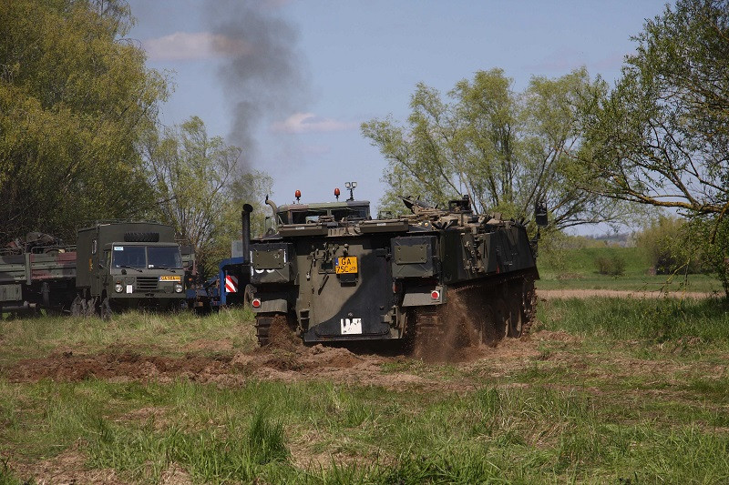 Majówka z cyklem imprez o charakterze militarnym w 