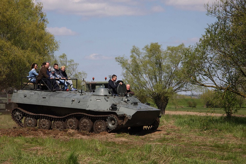 Majówka z cyklem imprez o charakterze militarnym w 