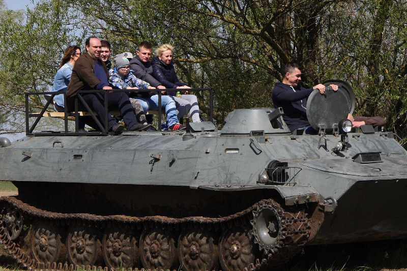 Majówka z cyklem imprez o charakterze militarnym w 