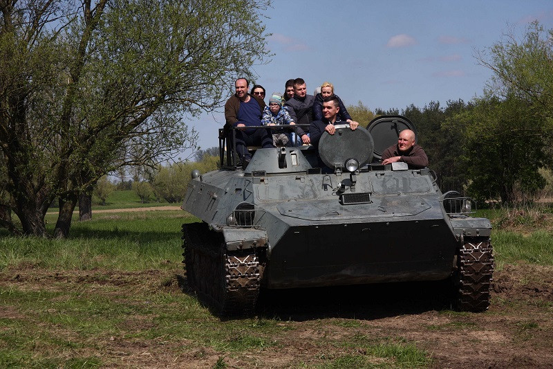Majówka z cyklem imprez o charakterze militarnym w 