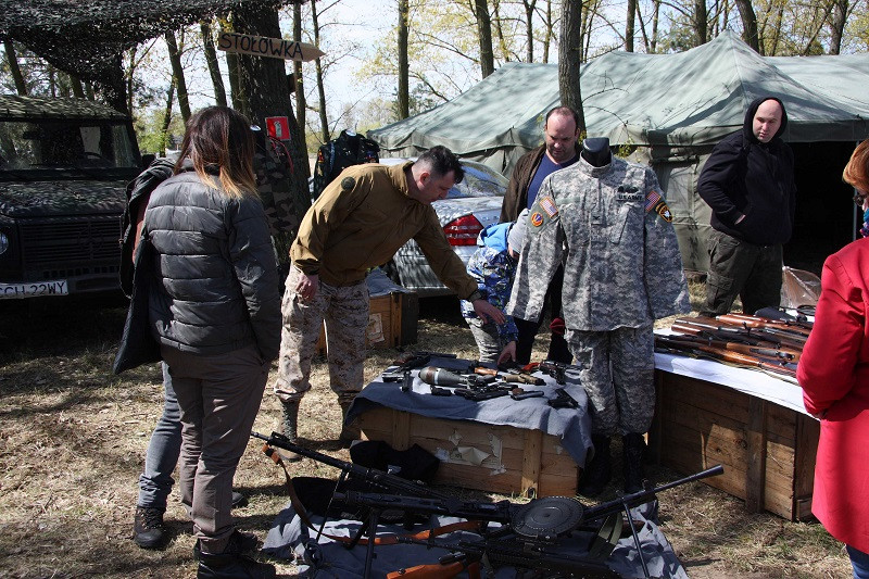 Majówka z cyklem imprez o charakterze militarnym w 