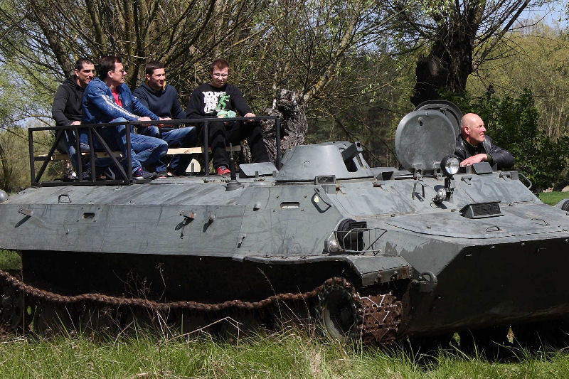 Majówka z cyklem imprez o charakterze militarnym w 