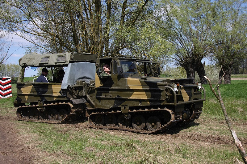 Majówka z cyklem imprez o charakterze militarnym w 