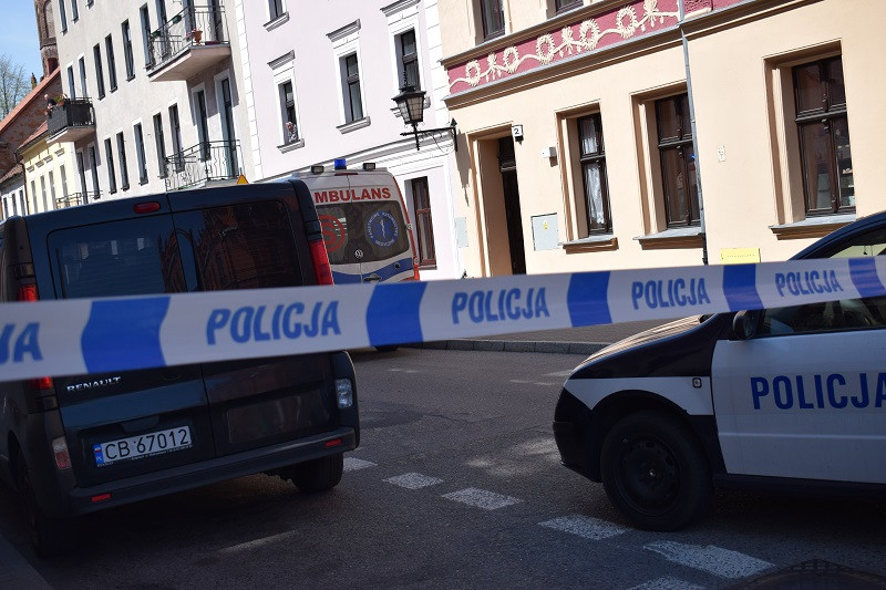 Sensacja z ostatniej chwili - PRAWDOPODOBNE POSTRZELENIE w kamienicy przy ul. Biskupiej 2