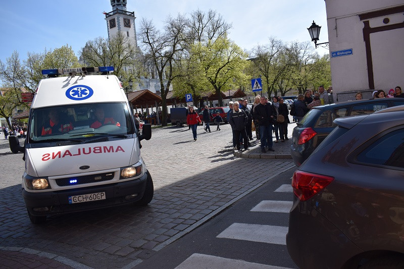 Sensacja z ostatniej chwili - PRAWDOPODOBNE POSTRZELENIE w kamienicy przy ul. Biskupiej 2