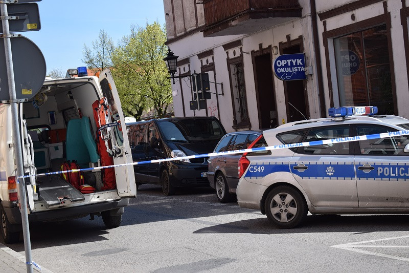 Sensacja z ostatniej chwili - PRAWDOPODOBNE POSTRZELENIE w kamienicy przy ul. Biskupiej 2