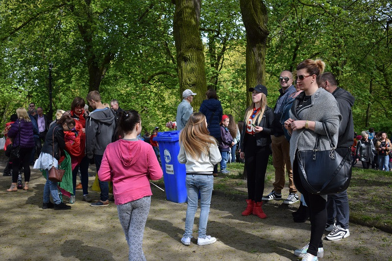 Zabawy w Dniu Flagi pod hasłem: 