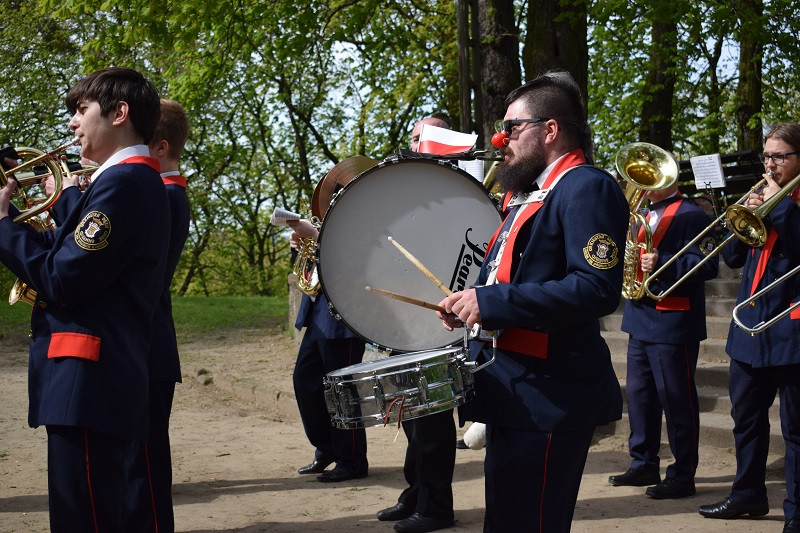 Zabawy w Dniu Flagi pod hasłem: 