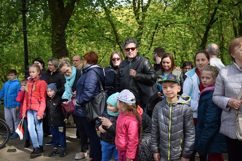 Zabawy w Dniu Flagi pod hasłem: 