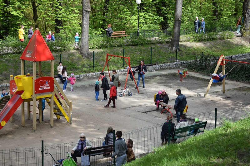 Zabawy w Dniu Flagi pod hasłem: 