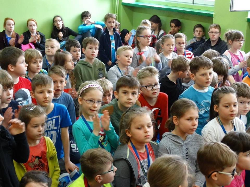 IV Szkolny Festiwal Piosenki 