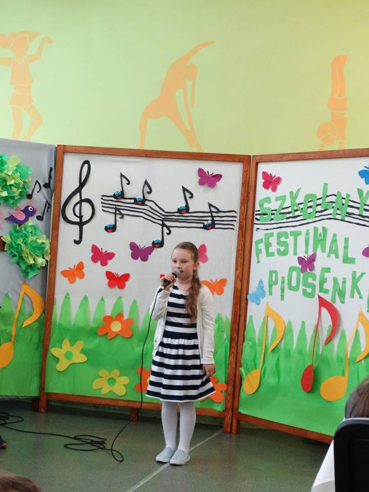 IV Szkolny Festiwal Piosenki 