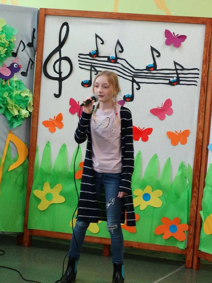IV Szkolny Festiwal Piosenki 