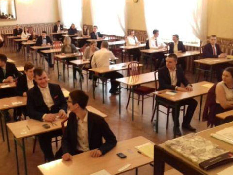 Trzymamy kciuki za kolejne egzaminy MATURZYSTÓW - język polski i matematyka już za nimi