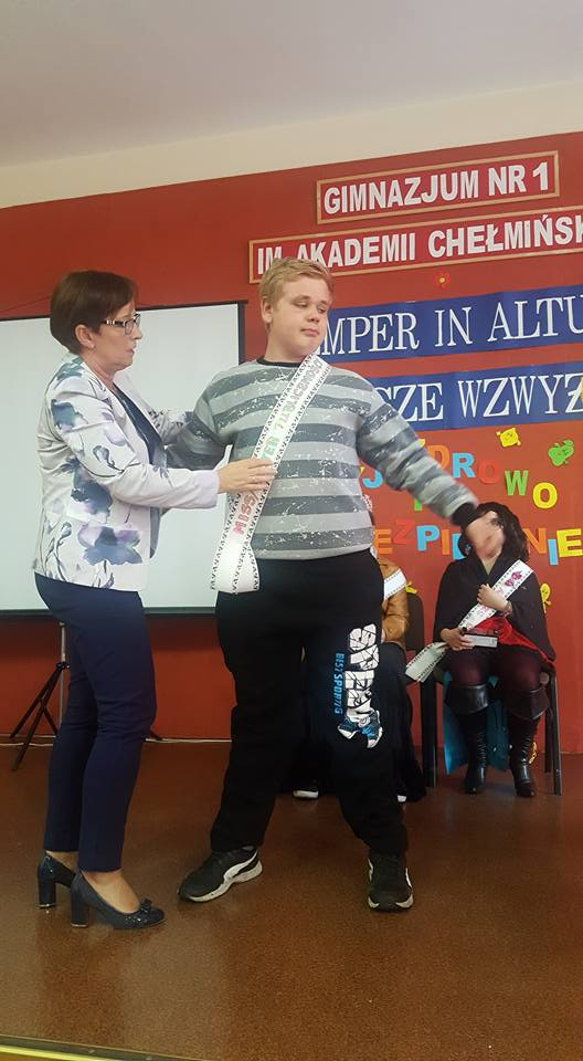 Wesołe wybory Miss i Mistera Szkoły w Gimnazjum nr 1