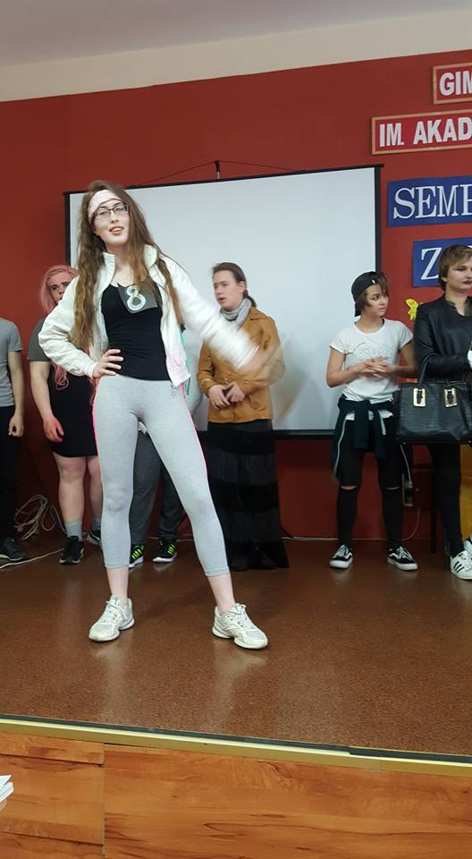 Wesołe wybory Miss i Mistera Szkoły w Gimnazjum nr 1