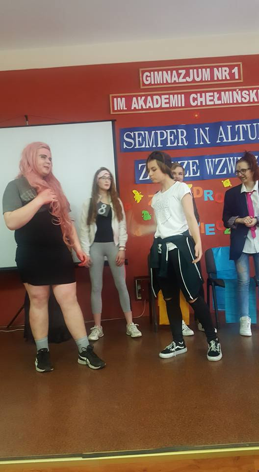 Wesołe wybory Miss i Mistera Szkoły w Gimnazjum nr 1
