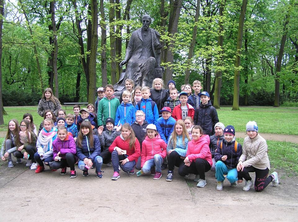 Wycieczka do Warszawy uczniów klasy Va i Vb ze Szkoły Podstawowej nr 4