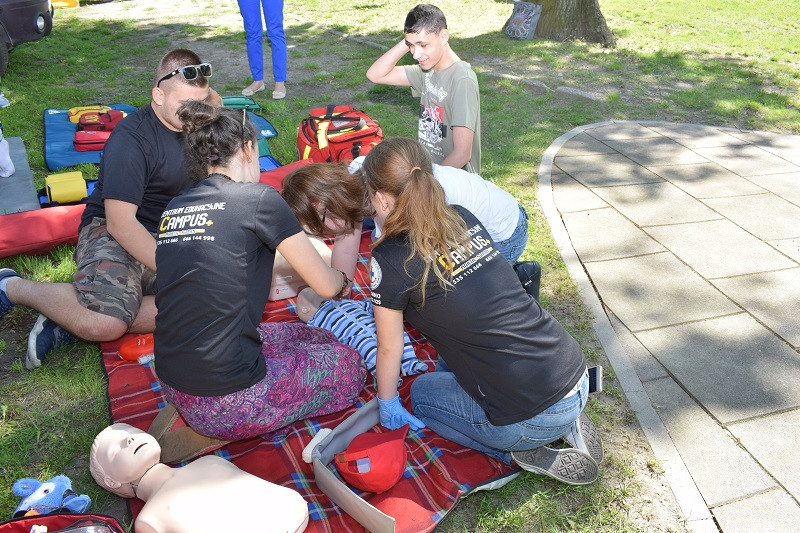 Piknik Integracyjny dla dzieci i młodzieży niepełnosprawnej w Specjalnym Ośrodku Szkolno-Wychowawczym