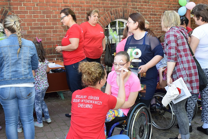 Piknik Integracyjny dla dzieci i młodzieży niepełnosprawnej w Specjalnym Ośrodku Szkolno-Wychowawczym