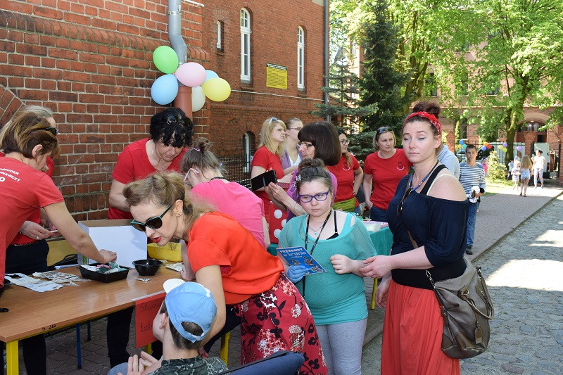 Piknik Integracyjny dla dzieci i młodzieży niepełnosprawnej w Specjalnym Ośrodku Szkolno-Wychowawczym