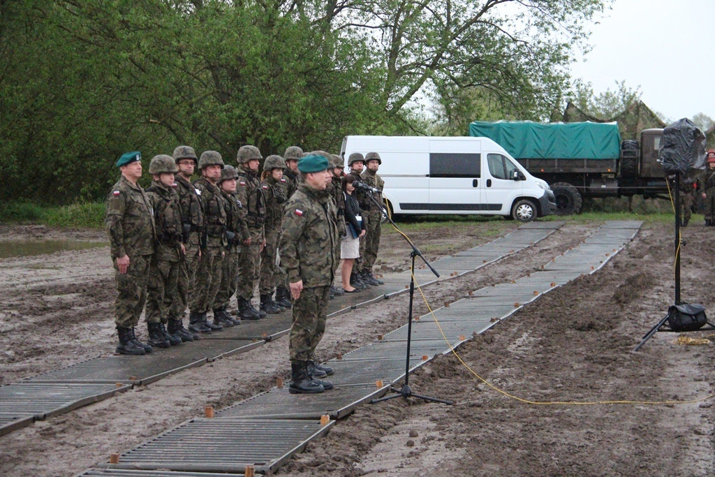 MOST-17 3 Włocławski Batalion Drogowo-Mostowy poddany ćwiczeniu sprawdzającemu