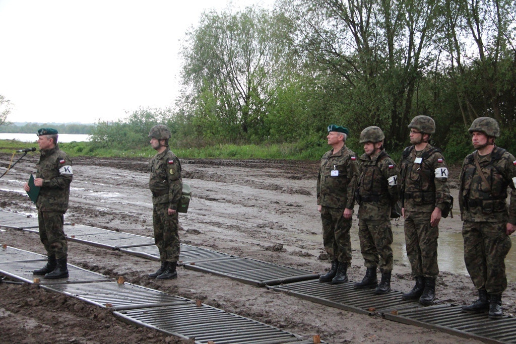 MOST-17 3 Włocławski Batalion Drogowo-Mostowy poddany ćwiczeniu sprawdzającemu