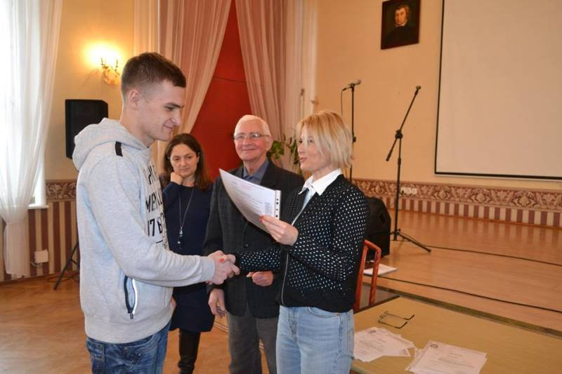 Kurs kierowcy wózków jezdniowych dla uczniów ZS nr 2