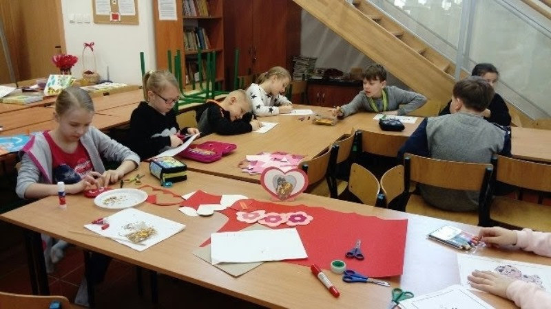 Podsumowanie I półrocza podczas apelu Samorządu Uczniowskiego SP2