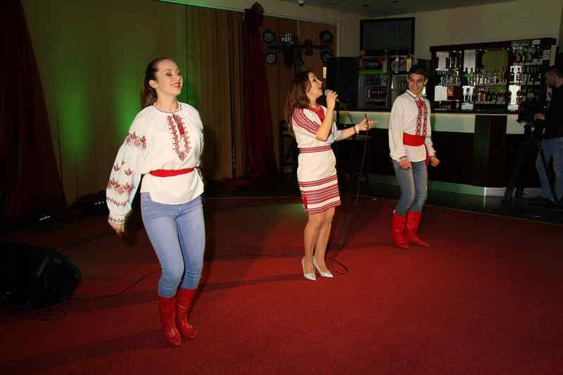 Pozdrowienia dla przyjaciół z Kaniowa, którzy przygotowali piękny koncert Walentynkowy