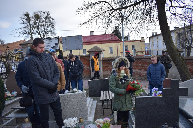 Apel pamięci Alfonsa Jarockiego - żołnierza wyklętego, który spoczywa na chełmińskim cmentarzu