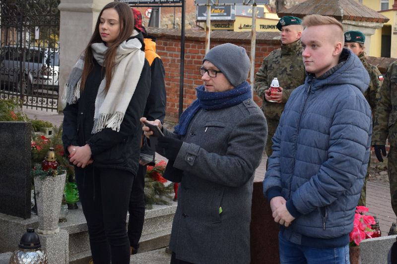 Apel pamięci Alfonsa Jarockiego - żołnierza wyklętego, który spoczywa na chełmińskim cmentarzu