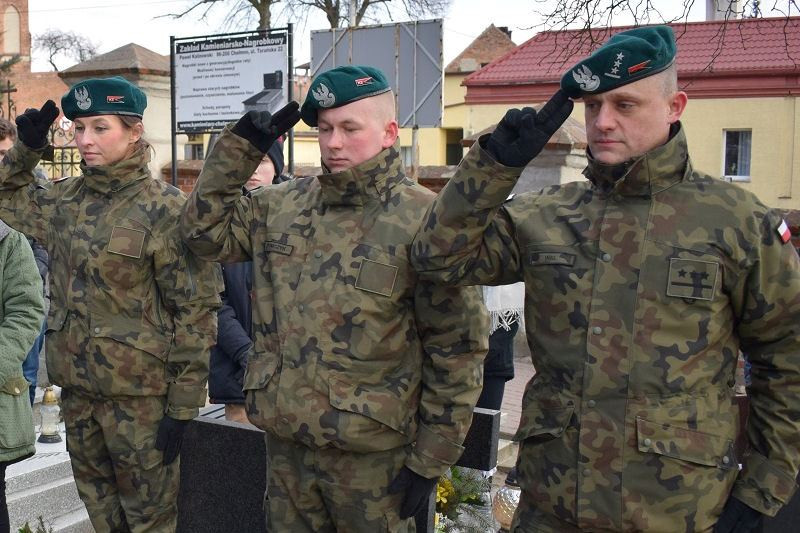 Apel pamięci Alfonsa Jarockiego - żołnierza wyklętego, który spoczywa na chełmińskim cmentarzu