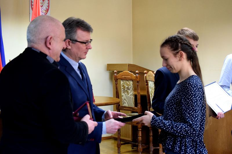 Relacja z wręczania nagród w kategorii ?Sportowiec Powiatu Chełmińskiego 2017?