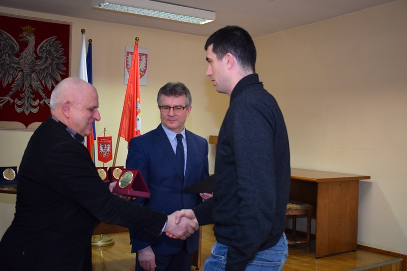 Relacja z wręczania nagród w kategorii ?Sportowiec Powiatu Chełmińskiego 2017?