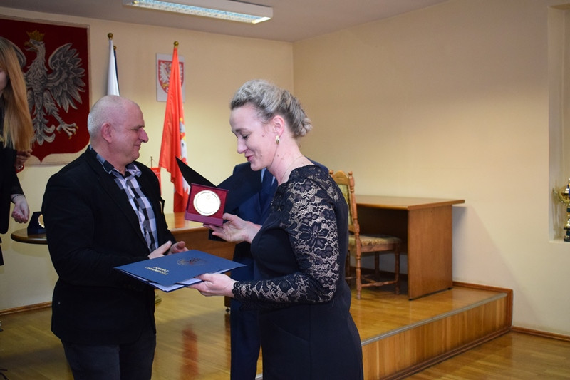 Relacja z wręczania nagród w kategorii ?Sportowiec Powiatu Chełmińskiego 2017?