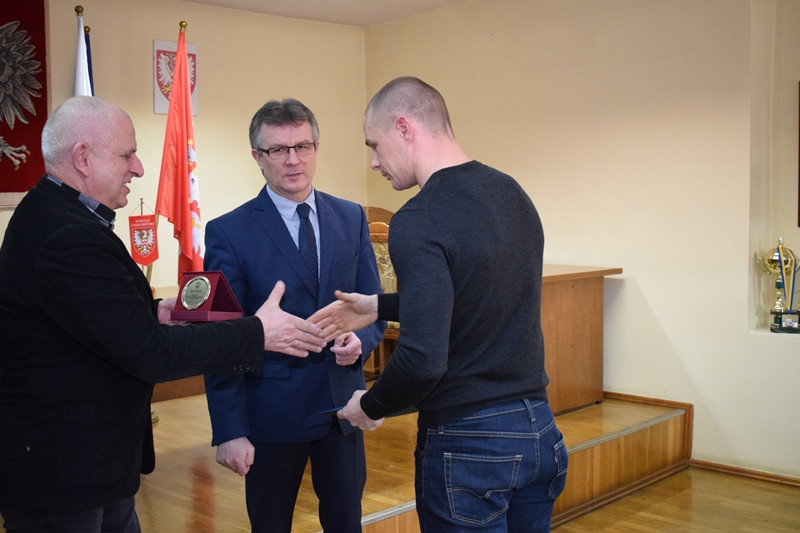 Relacja z wręczania nagród w kategorii ?Sportowiec Powiatu Chełmińskiego 2017?