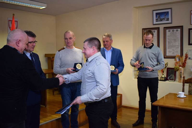 Relacja z wręczania nagród w kategorii ?Sportowiec Powiatu Chełmińskiego 2017?