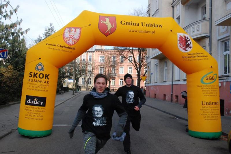 Reprezentanci ZSO nr 1 i ZS nr 2 w Biegu Pamięci Żołnierzy Wyklętych